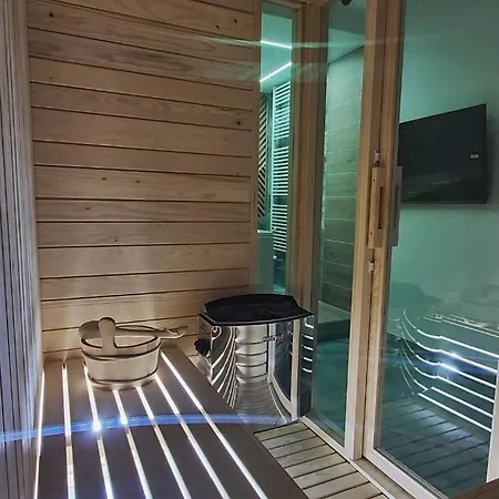 Apartment Delux Presidentbulevar