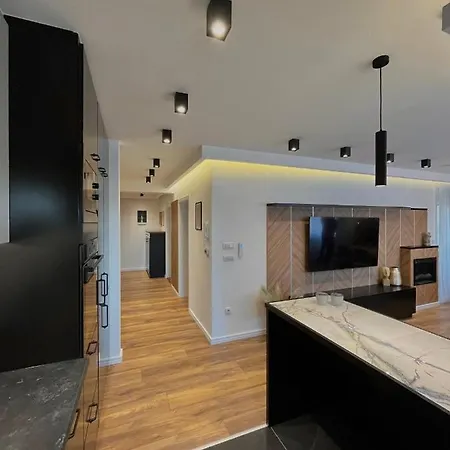 Delux Presidentbulevar Brcko